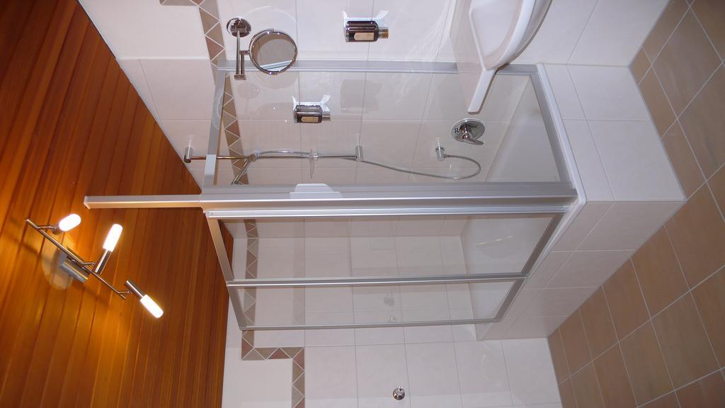 Hotel Gasthof Kaesser Ansbach Eksteriør billede